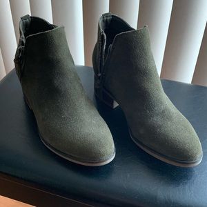 Hunter/Olive Green Fall Boot